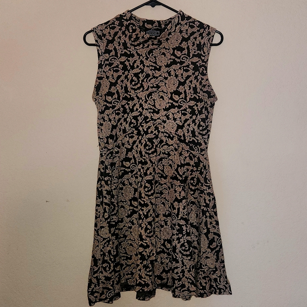 Flowy dress